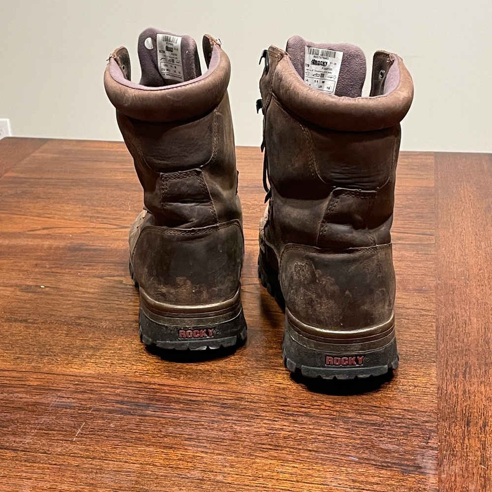 Men's Rocky Brand Brown Leather Boots size 11 (WIDE) - Picture 3 of 5